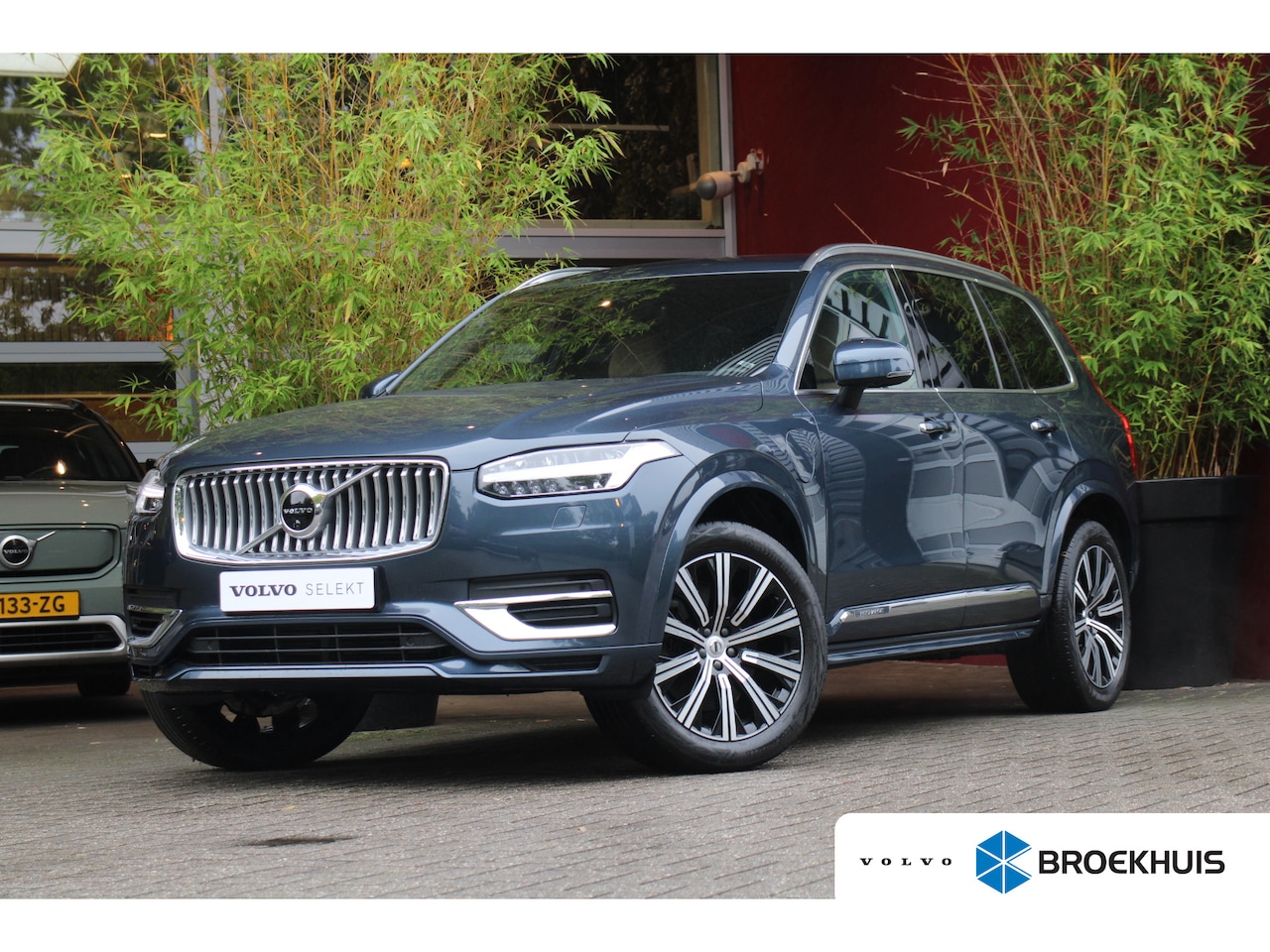 Volvo XC90 - T8 Recharge AWD Inscription | Massagestoelen | 360 Camera | Trekhaak | Pilot Assist | Memo - AutoWereld.nl