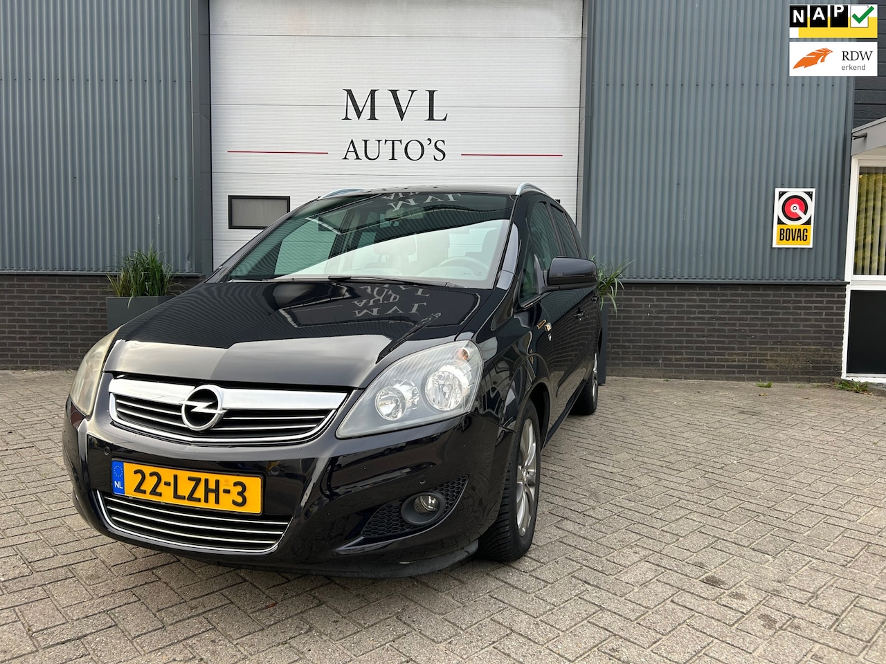 Opel Zafira - 1.8 111 years Edition / automaat / 7 persoons - AutoWereld.nl