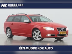 Volvo V70 - 2.5FT Summum | 5-Cilinder | Leder | Stoelverwarming | Getint Glas