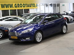 Ford Focus - 1.5 Titanium Edition Airco, Cruise Control, Navigatie, Trekhaak, Stuurbekrachtiging