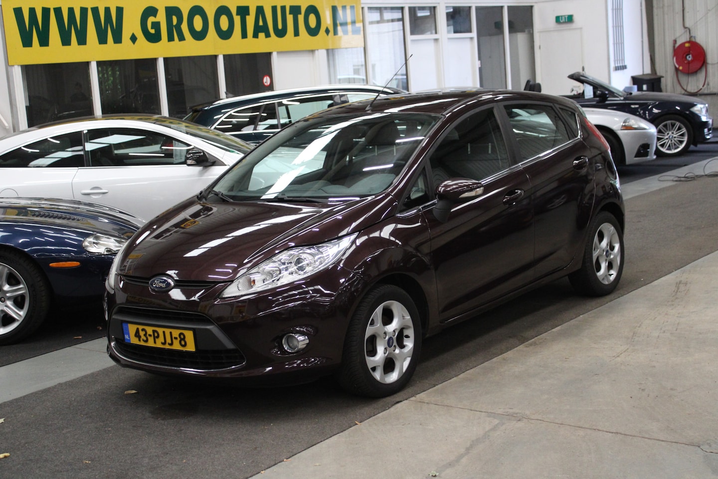 Ford Fiesta - 1.25 Titanium 5 Deurs, Airco, Cruise Control, Trekhaak, Stuurbekrachtiging - AutoWereld.nl