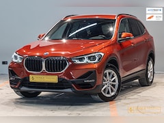 BMW X1 - SDrive18i Executive|StoelV|LED|Automaat|Garantie
