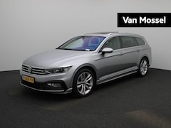Volkswagen Passat Variant - 1.5 TSI R-Line Business + | 150 PK | Trekhaak | Lederen Bekleding | Navigatie PRO (Groot S