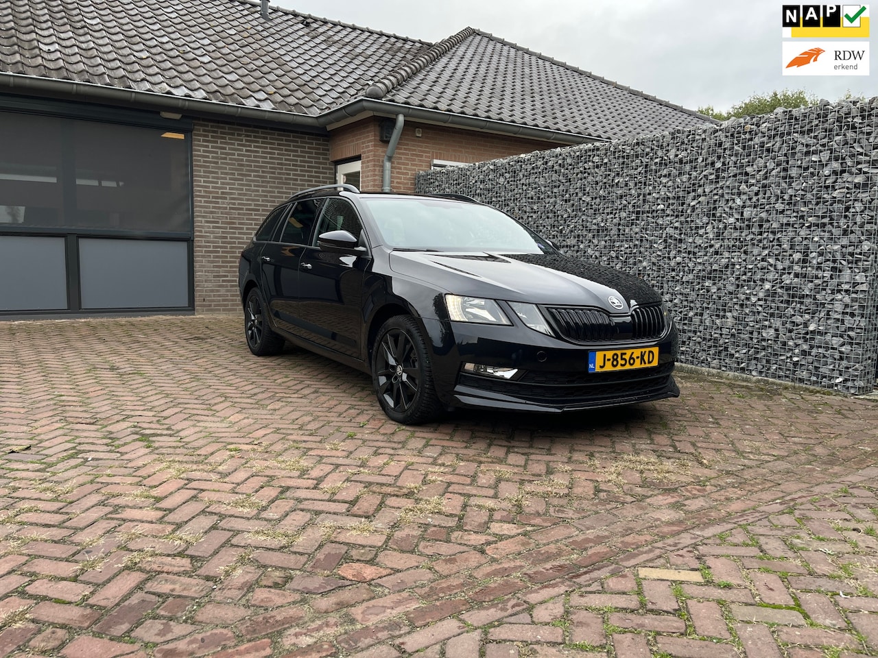 Skoda Octavia Combi - 1.5 TSI Greentech Sport Business 1.5 TSI Greentech Sport Business - AutoWereld.nl