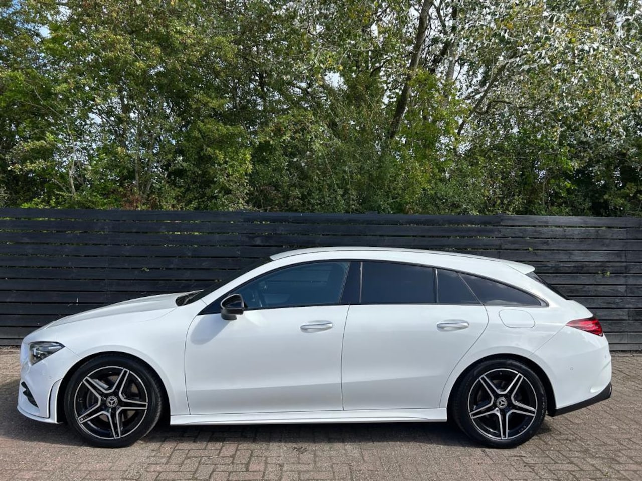 Mercedes-Benz CLA-klasse Shooting Brake - 200 Business Solution AMG 200 Business Solution AMG - AutoWereld.nl