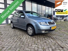 Skoda Fabia - 1.4-16V 5Drs 2005 FACELIFT Airco\Cruise\APK12-25