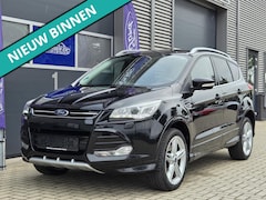Ford Kuga - 1.5 EcoBoost 182pk automaat 4WD nw distributie