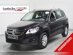 Volkswagen Tiguan - 2.0 TSI Comfort&Design 4Motion pano-dak camera PDC v+a stoelverwarming voor Bi-Xenon Navi