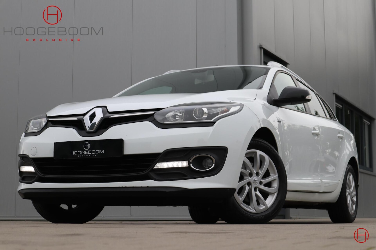 Renault Mégane Estate - 1.5 dCi Limited / Navi / PDC / Cruise / 1e eigenaar - AutoWereld.nl