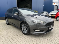 Ford Focus - 1.0 EcoBoost ST Line Business 140PK / APPLE CARPLAY / NAVIGATIE / CLIMATE / PDC / START-ST