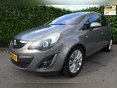 Opel Corsa - 1.4-16V Cosmo. Luxe uitgevoerd. Origineel Nederlandse auto met NAP