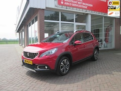 Peugeot 2008 - 1.2 PureTech Blue Lease Executive/ 131PK/ panoramadak/Trekhaak/nieuwe distributieriem