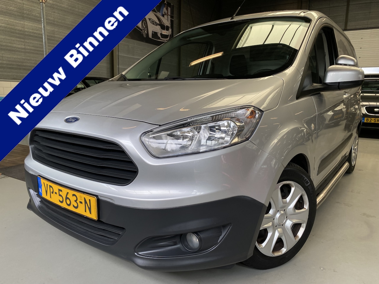 Ford Transit Courier - 1.0 Trend Navigatie, Airco - AutoWereld.nl