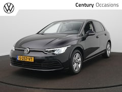 Volkswagen Golf - 1.0 eTSI Life DSG / Adap. Cruise / Camera / Stoelverwarming