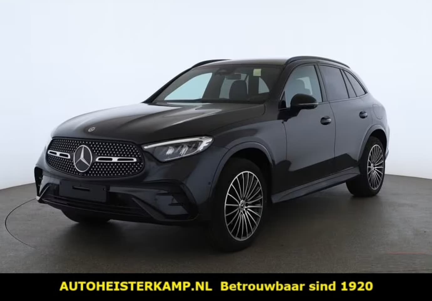 Mercedes-Benz GLC-klasse - 300e 4MATIC AMG Line MEMORY TREKHAAK LED CAMERA STUURVERWARMING STOELVERWARMING - AutoWereld.nl