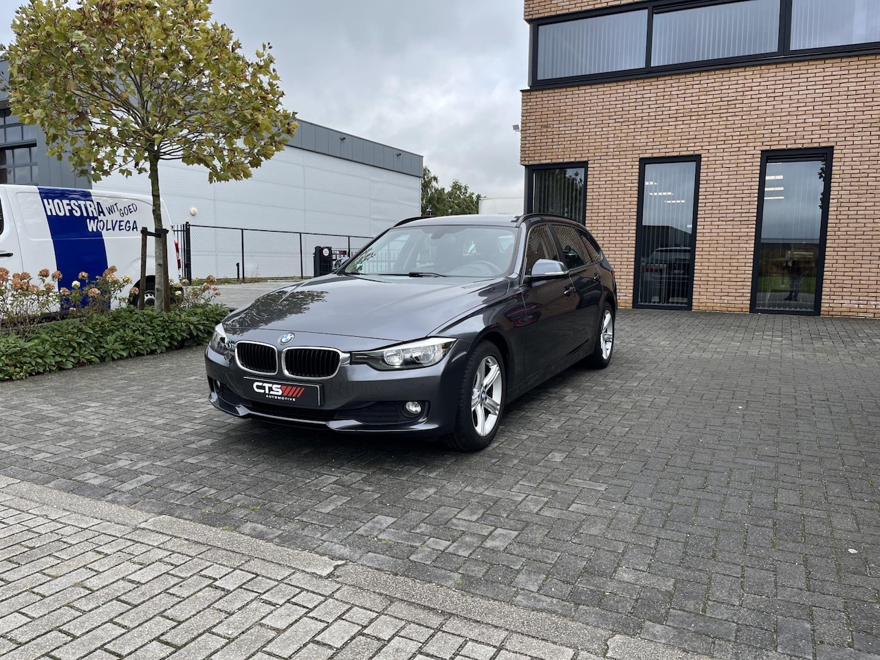 BMW 3-serie Touring - 316i M Sport Edition High Executive - AutoWereld.nl
