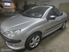 Peugeot 206 CC - 1.6-16V