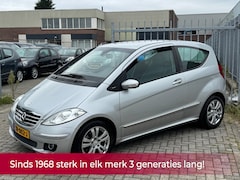 Mercedes-Benz A-klasse - 200 CDI Avantgarde AUTOMAAT 140PK Airco l Cruise l PDC V+A l Leer l MTF-stuur l NIEUWE APK