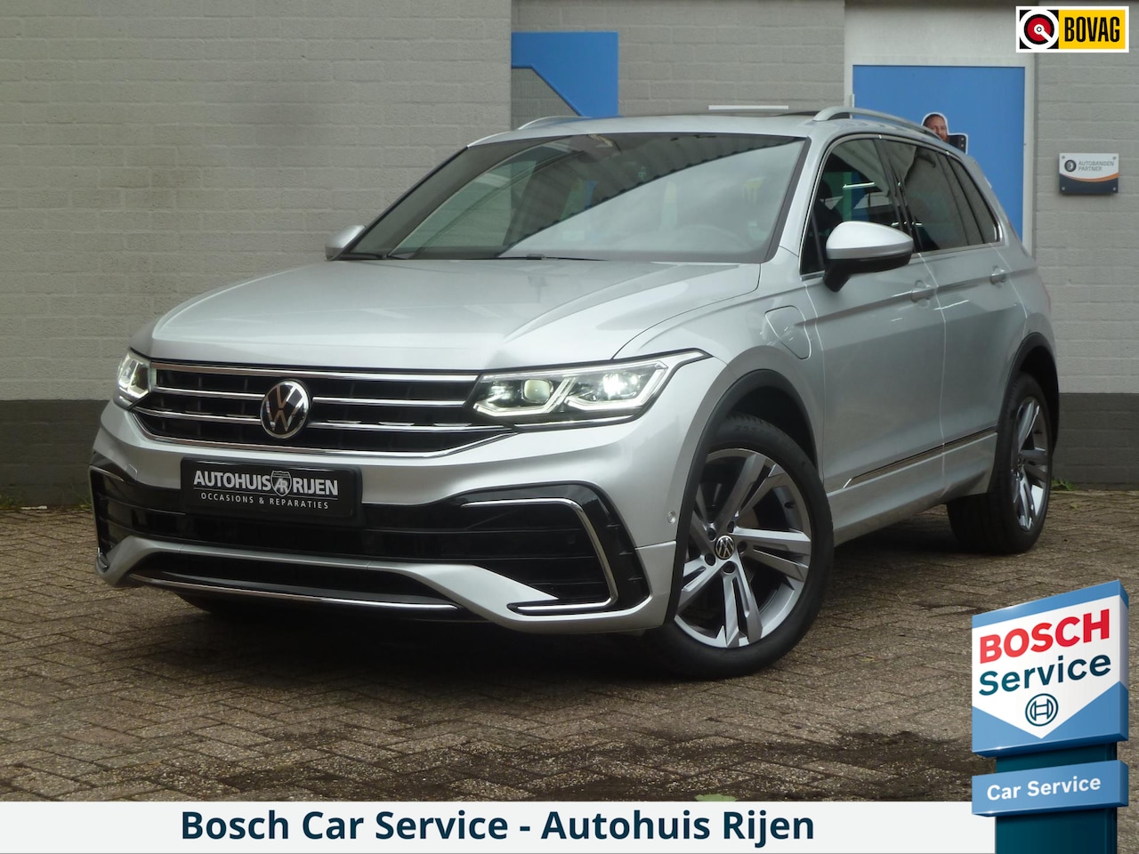 Volkswagen Tiguan - 1.4 TSI eHybrid R-Line|Panodak|Leder|Memory|360-Camera|Adapt.Cruise|Matrix-LED|34.600km - AutoWereld.nl
