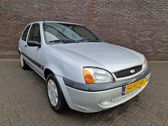 Ford Fiesta - 1.3-8V Classic APK 09-2026 radio cd aux stuurbekr