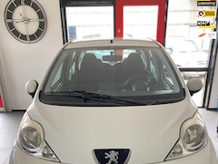 Peugeot 107 - 1.0-12V XS