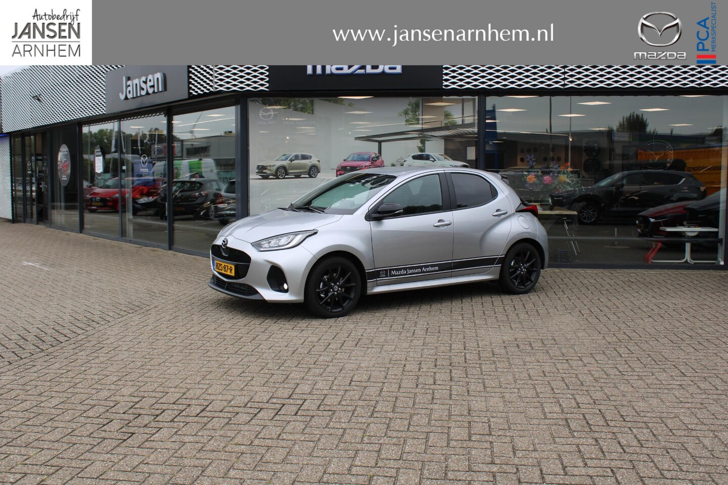 Mazda 2 Hybrid - 1.5 Homura 1.5 Homura , Demovoordeel € 3.000,-, Automaat, Apple Carplay, Clima, Adap.Cruise, LMV 17 I - AutoWereld.nl