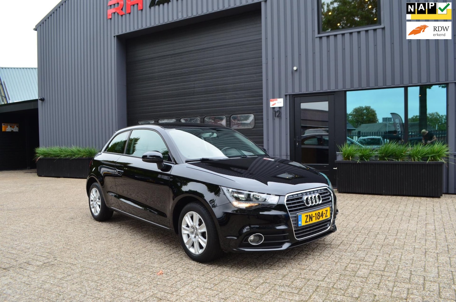 Audi A1 - 1.2 TFSI Attraction Pro Line | Airco | LMT Wielen - AutoWereld.nl
