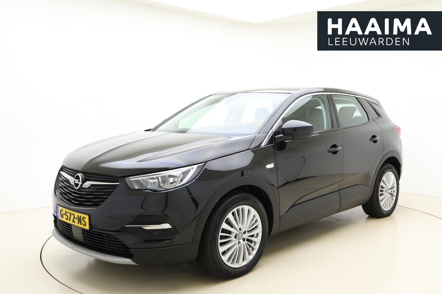 Opel Grandland X - 1.6 Turbo Innovation Automaat | Navigatie | Camera | Lichtmetalen velgen | Stoel & Stuurve - AutoWereld.nl