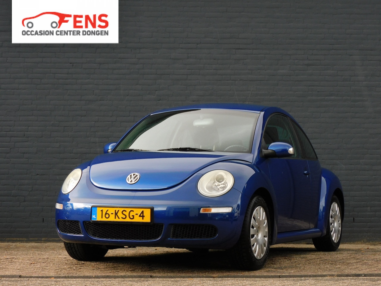 Volkswagen New Beetle - 1.4-16V Trendline NETTE AUTO! NIEUWE DISTRIBUTIE! DEALER ONDERHOUDEN! BLUETOOTH! AIRCO! AP - AutoWereld.nl