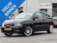 SEAT Ibiza - 1.4-16V Trendstyle AIRCO/CRUISE/TREKHAAK/APK BIJ AFLEVERING
