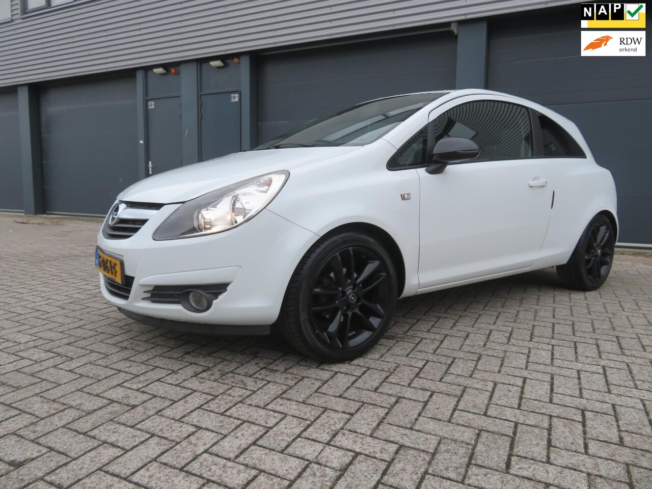 Opel Corsa - 1.4-16V 1.4-16V - AutoWereld.nl