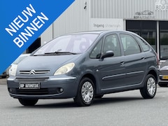 Citroën Xsara Picasso - 1.6i-16V Prestige AIRCO/TREKHAAK