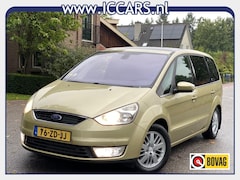 Ford Galaxy - 2.3-16V Ghia Automaat - 7 persoons - Airco