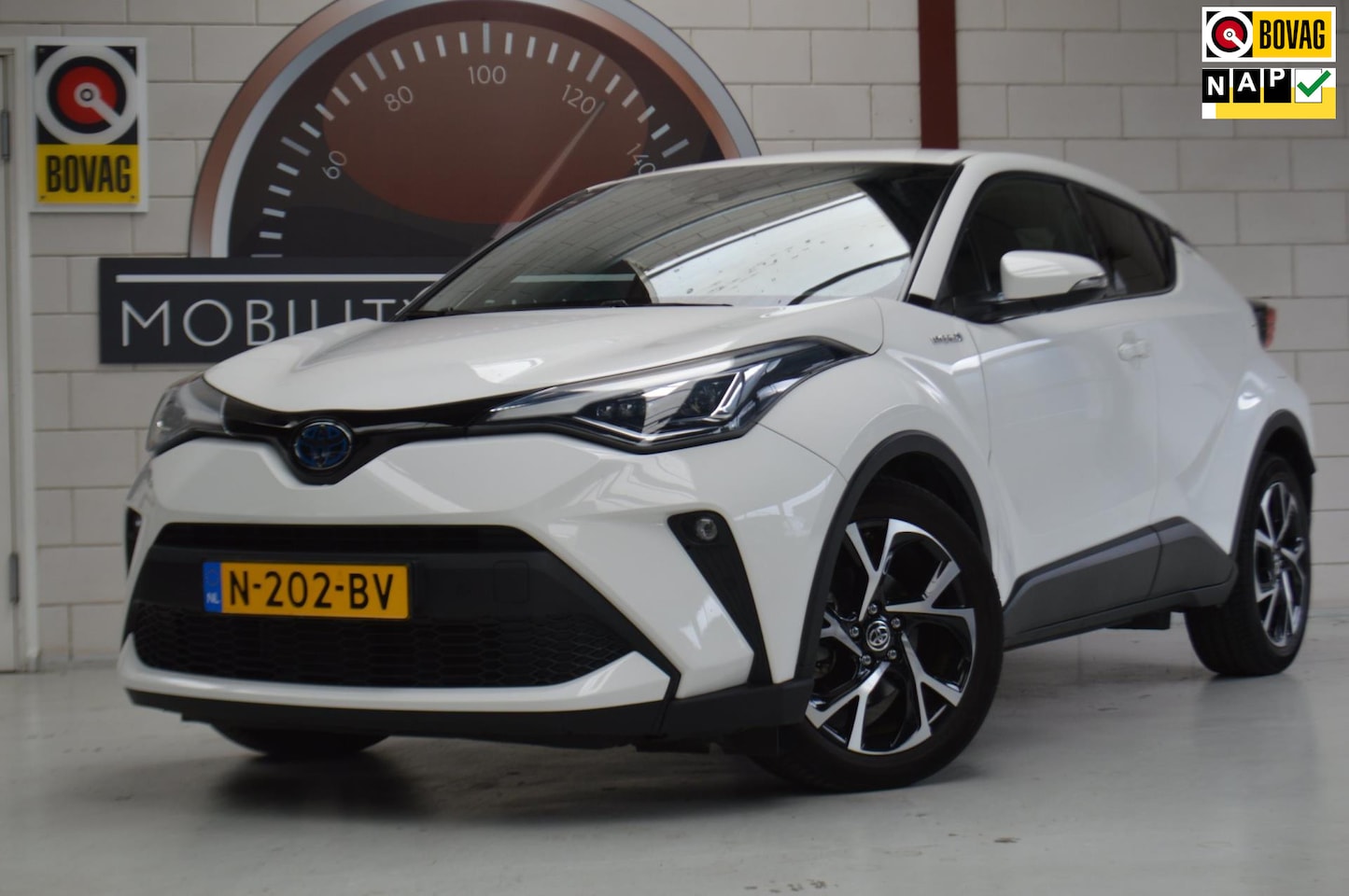 Toyota C-HR - 1.8 Hybrid Style 1.8 Hybrid Style, NL-auto, DEALERONDERH, NAP, APK - AutoWereld.nl