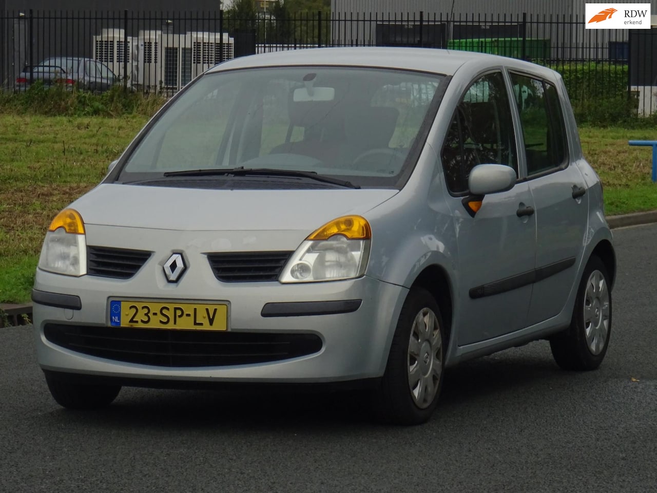 Renault Modus - 1.2-16V Air NAP/AIRCO/ELEKRAM/APK 17-09-2026 - AutoWereld.nl
