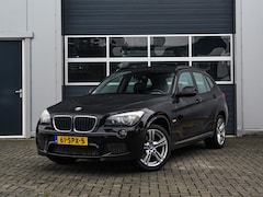 BMW X1 - SDrive18i M-sport | Panoramadak | Leder | Xenon | Navi | Harman&Kardon | Stoelverwarming |