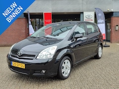 Toyota Verso - 1.8 VVT-i SOL TREKHAAK CRUISE CLIMA PARK-SENSOREN LM-VELGEN NL-AUTO 100% DEALERONDERHOUDEN