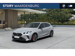 BMW 1-serie - 120 M Sport Automaat / Trekhaak / Sportstoelen / Achteruitrijcamera / M Adaptief onderstel