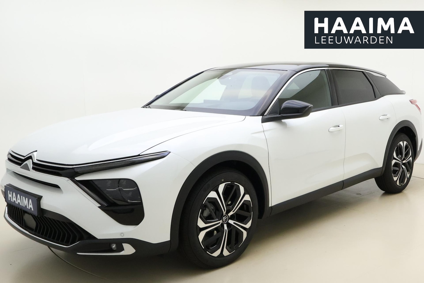 Citroën C5 X - C5X 1.2 PureTech Plus Hybrid 145pk |  Automaat |  Parelmoerlak | Two Tone Perla Nera Black - AutoWereld.nl