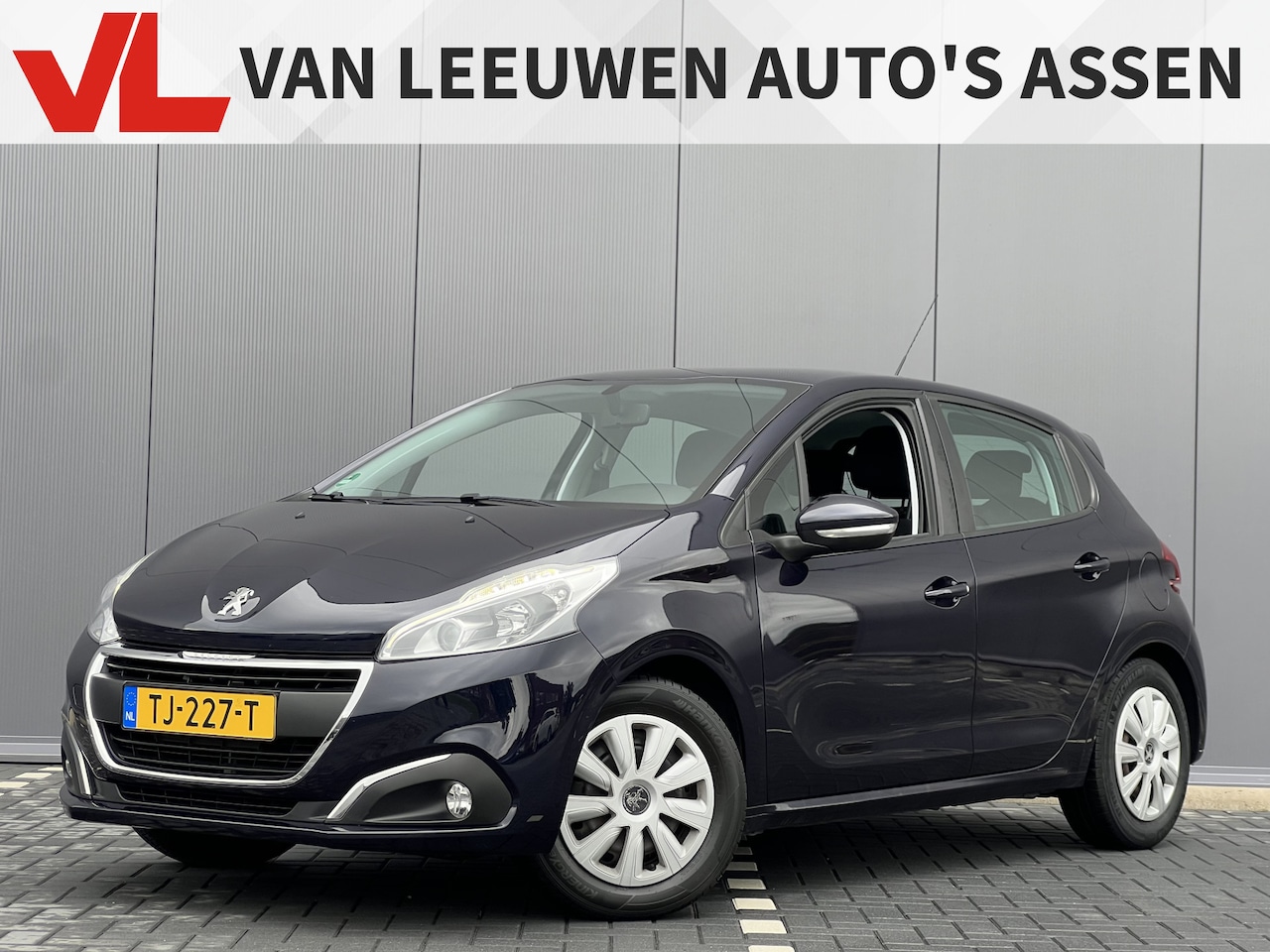 Peugeot 208 - 1.2 PureTech Blue Lion | Navigatie | Cruise control | Airco - AutoWereld.nl