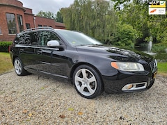 Volvo V70 - 2.0i R-DESiGN AiRCO/CRUiSE 18inch spoiler