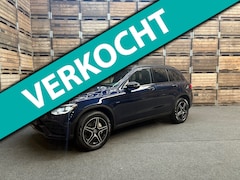 Mercedes-Benz GLC-klasse - 300e 4MATIC Business Solution AMG 4Matic Multibeam Pano Trekhaak Alcatara