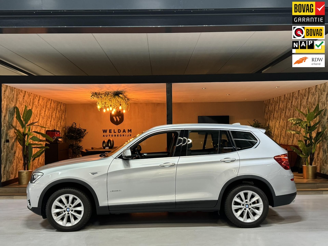 BMW X3 - XDrive20i Advantage Garantie Leder Keyless Elek. Achterklep Cruise Clima Navi Rijklaar - AutoWereld.nl
