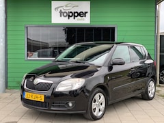 Skoda Fabia - 1.4-16V Tour | Navigatie | CruiseControl | Airco |
