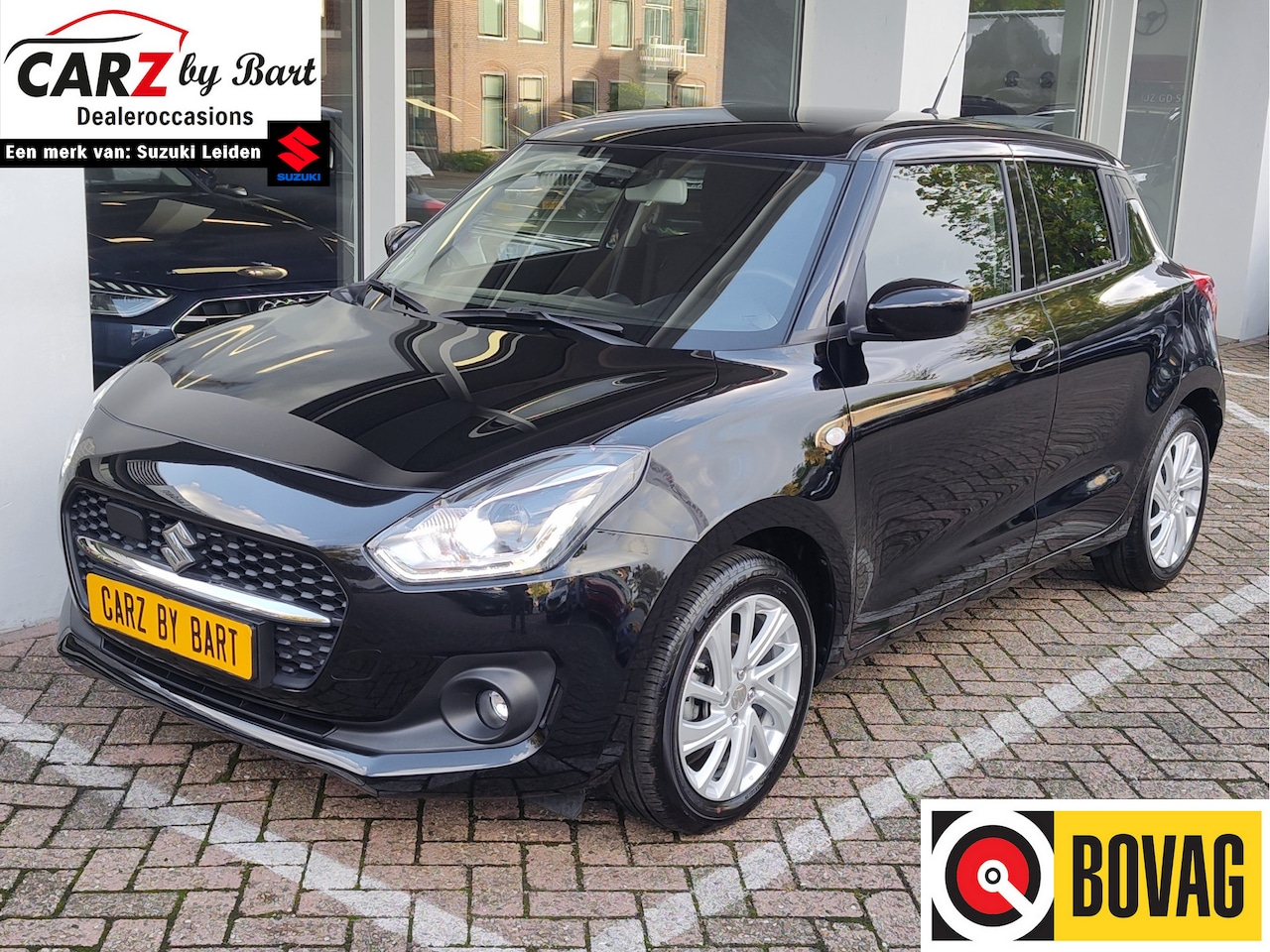 Suzuki Swift - 1.2 SELECT SMART HYBRID Stoelverwarming | Adaptive Cruise | Dodehoeksensoren - AutoWereld.nl