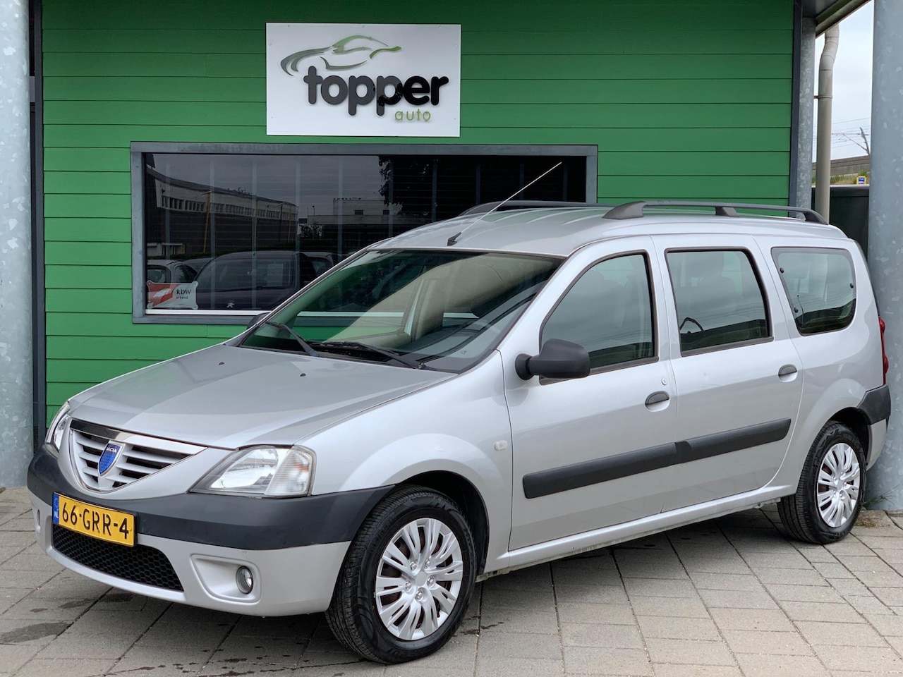 Dacia Logan MCV - 1.6 Lauréate | 7 Persoons | Airco | Nieuwe APK | - AutoWereld.nl