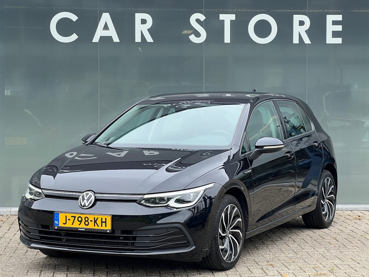 Volkswagen Golf - 1.5 TSI 130 PK NAVI Apple Carplay - AutoWereld.nl