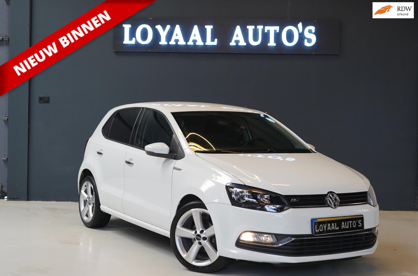 Volkswagen Polo - 1.2 TSI Highline | CRUISE | AIRCO | PDC | ELEK.RAMEN | APK - AutoWereld.nl