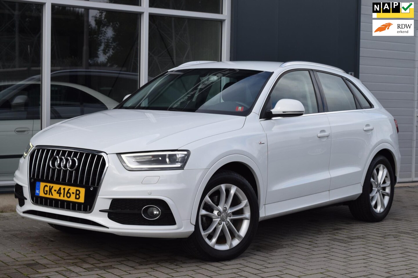 Audi Q3 - 1.4 TFSI Pro Line S | Automaat | Navi | APK 7-2026 ! - AutoWereld.nl