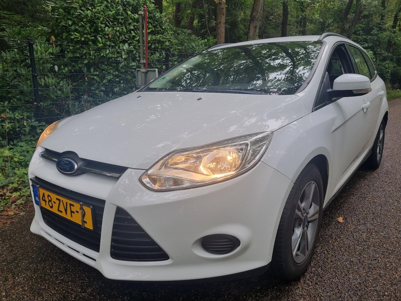 Ford Focus Wagon - 1.0 EcoBoost Navi 1e Eigenaar Topstaat - AutoWereld.nl
